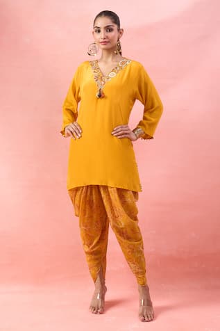 Alaya Advani Short Kurta & Floral Print Dhoti Pant 