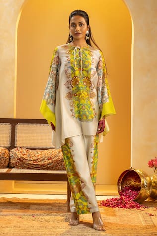 Soup By Sougat Paul Rangtara Zari & Sequins Embellished Kurta Set 