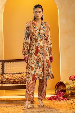 Soup By Sougat Paul Rangtara Zari & Sequins Embellished Kurta Set 