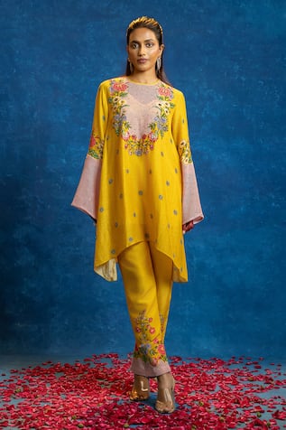 Soup By Sougat Paul Rangtara Colour-Blocked Kurta & Pant Set 