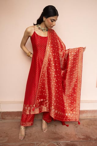 Safaa Shehnai Ki Dhun Kurta Set 