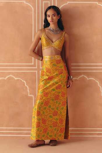 Drishti & Zahabia Cross Stitch Print Skirt With Crop Top 