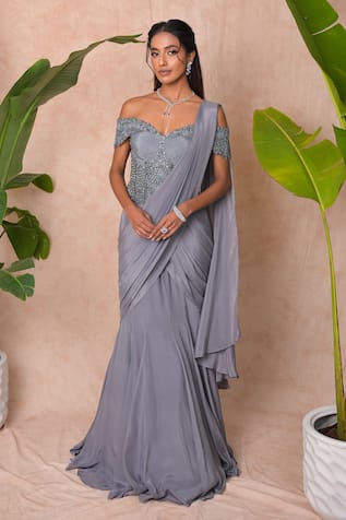 Vridhi Somaani Juliet Pre-Draped Saree & Corset Set 