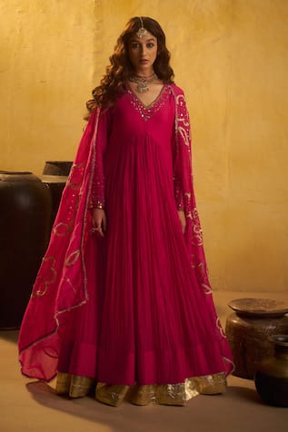 Hirika & Dhruti Tikki Pleated Anarkali & Jhal Dupatta 
