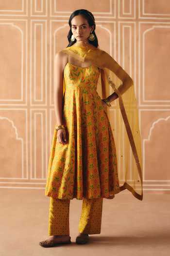 Drishti & Zahabia Floral Cross Stitch Print Anarkali Set 