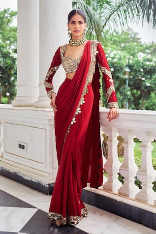 Nidhika Shekhar Laal Harsh Embroidered Pre-Draped Saree Set 