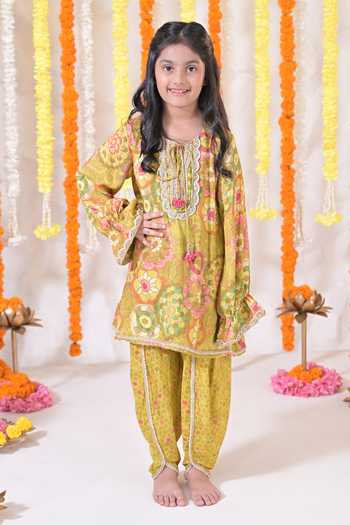 The Plum Bum Floral Print Kurta & Dhoti Pant Set 