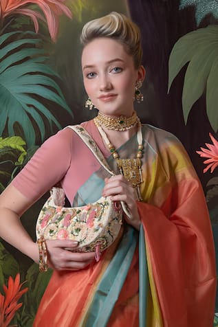 Versuhz Jardin Elara Luxe 
 Luxe Jardin Elara Luxe Beaded Bag 