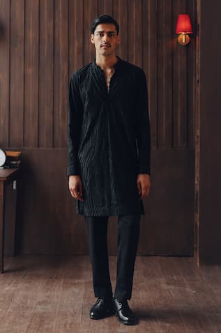 Twenty Nine Resham Embroidered Kurta Set 