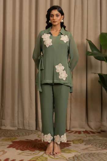 Vanshika Agarwal Label Lancet Floral Applique Georgette Shirt & Pant Set 