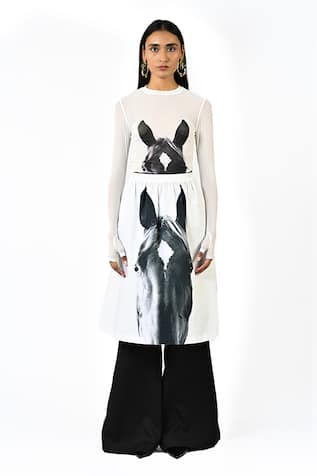 Huemn Sculpted Gloved Horse Print Top 