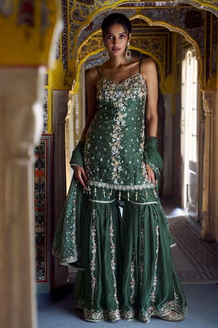 Lashkaraa Embroidered Kurta Gharara & Dupatta Set 