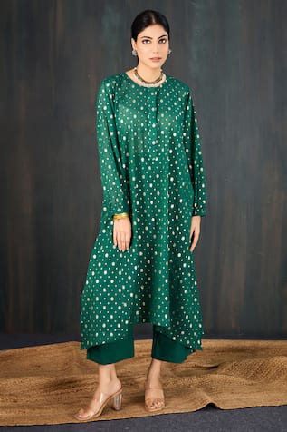 Tuli Panna Jacquard Woven Kurta & Pant Set With Inner 