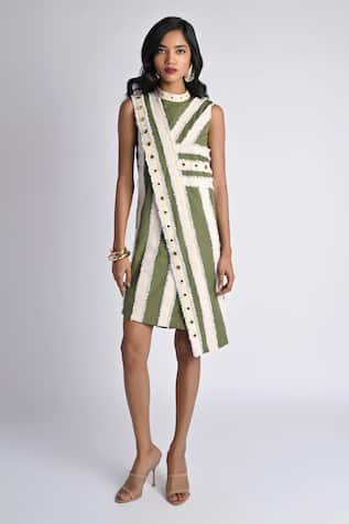 Veera Wear Linear Luxe Shift Dress 