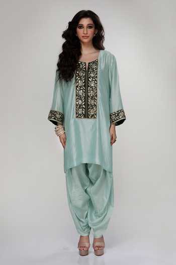 Ranian Dogri Kurta & Dhoti Salwar Set 