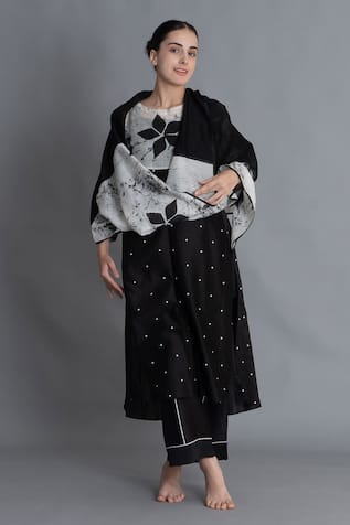 Khat Black Printed Embroidered Kurta & Pant Set 