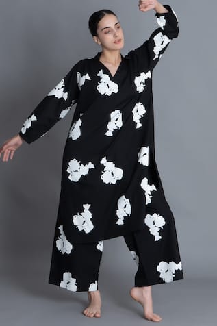 Khat Black Floral Printed Kurta & Pant Set 