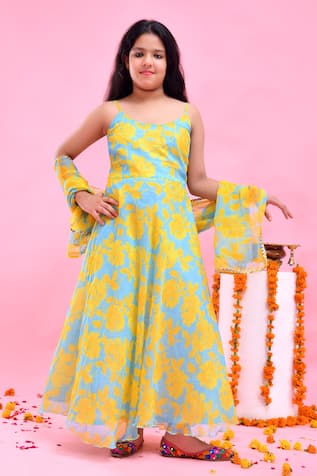 Bannhi By Priyanka Rathore Floral Pattern Anarkali With Dupatta 