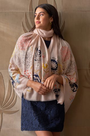 Mauli Cashmere Blazing Bloom Border Embroidered Stole 