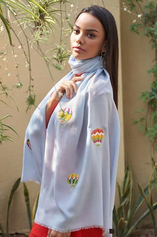 Mauli Cashmere Fly Into The Sky Hot Air Balloon Embroidered Stole 