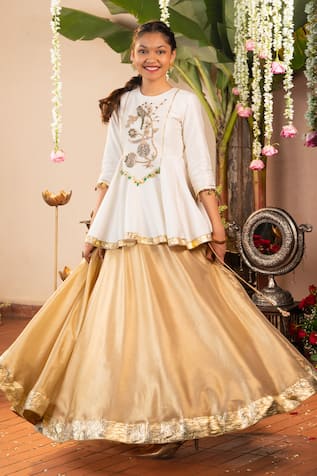 Panchhi By Kanupriya Tibrewala Swarna Bagh Lehenga Set