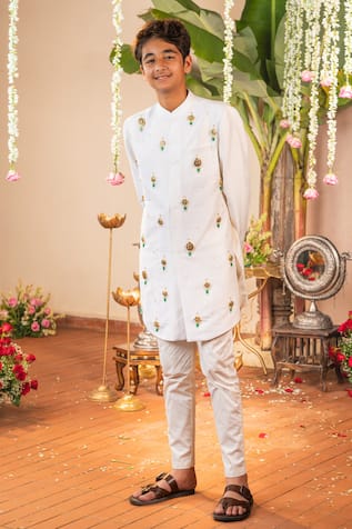 Panchhi By Kanupriya Tibrewala Swarna Bagh Sherwani Set