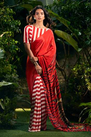 Aza X Shilpa Shetty Kundra Stripe Print Saree With Co-ordinating Blouse 