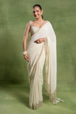 Tuhina Srivastava Embroidered Saree With Blouse 
