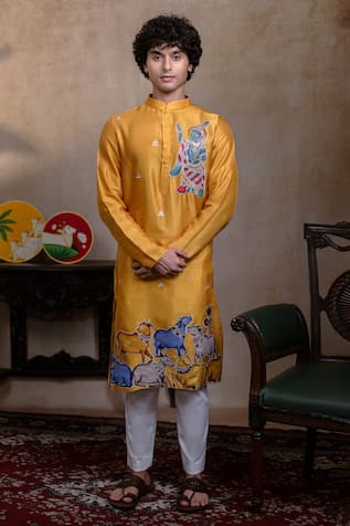 Hilo Design Mural Krishna Embroidered Kurta 