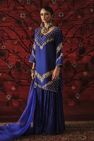 Shalkii Embroidered Kurta & Crinkled Gharara Set 