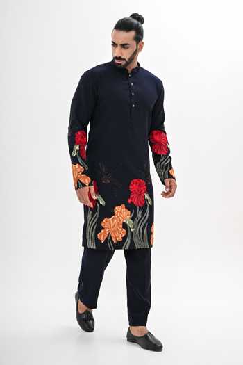 Kalpana Naik Rang Bahar Hand Embroidered Kurta Set 