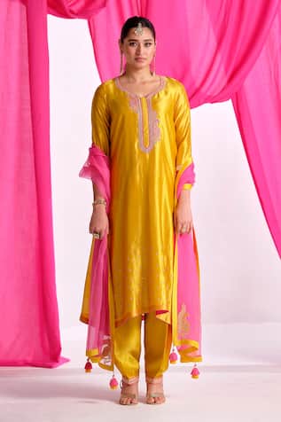 Almaari By Pooja Patel Rangleela Embroidered Kurta Set 