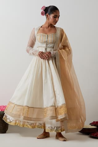 Vinusto Chanderi Zari Embroidered Anarkali Palazzo Set 