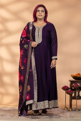 Mamicha Sitara-e-Sham Embroidered Anarkali With Dupatta 