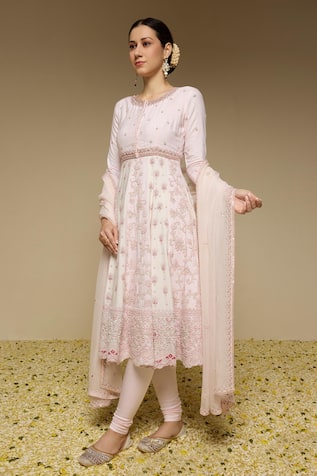 Neha Gursahani Panelled Hand Embroidered Kalidar Kurta Set 