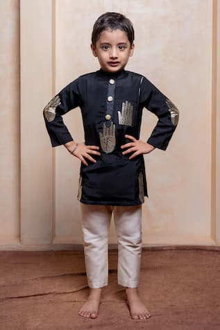 Kirti Agarwal - Pret N Couture Hand Motif Embroidered Kurta Pyjama Set 