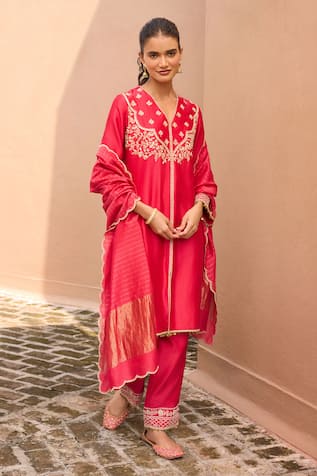 Dohr India Falak Zari & Sequins Embroidered Choga Kurta Set 