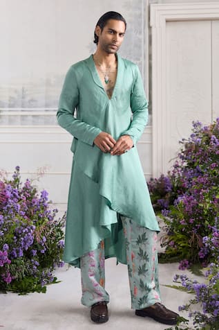 Mahima Mahajan Amar Angrakha Kurta & Quilted Fanah Print Trouser Set 