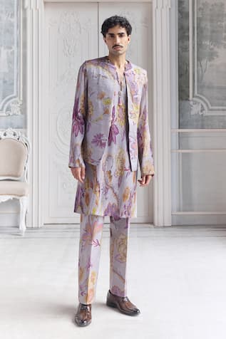 Mahima Mahajan Aalim Quilted Hand Embroidered Fanah Print Bundi Kurta Set 