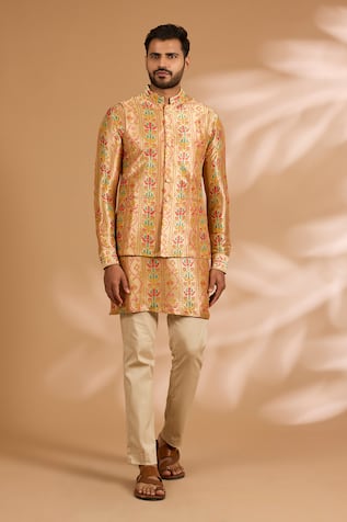 Rabani & Rakha Benarsi Zari Print Bundi Kurta Set 