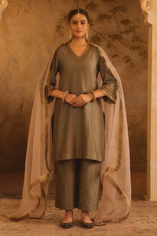 AFRIYA Zardozi Dori Embroidered Kurta Set 