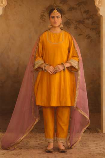AFRIYA Chanderi Silk Kurta Set 