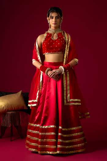 RAYASHA KHAN Maha Lumpi & Velvet Border Lehenga Blouse Dupatta Set 