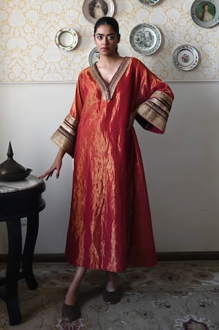 Shorshe Clothing Waheeda Hand Embroidered Kaftan 