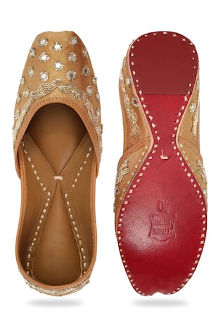 Mirror & Zari Embroidered Jutti 