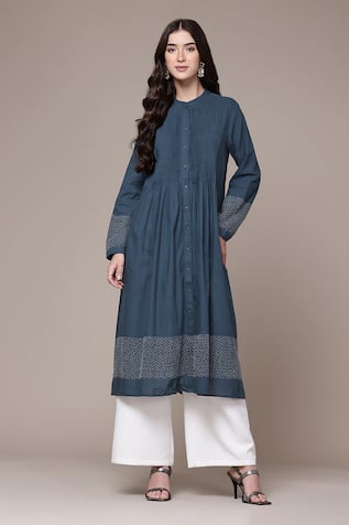 Ritu Kumar Syeta Solid Pleated Band Collar A-Line Kurta 