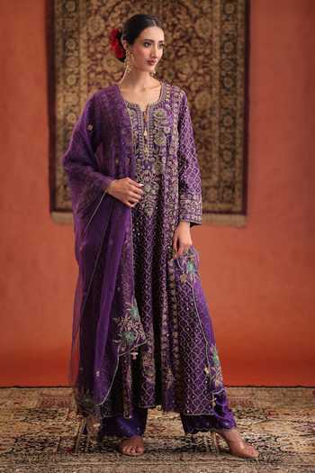 Farha Syed Embroidered Silk Kurta Pant Set 