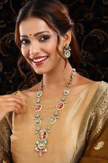 Ruby Raang Kundan Stone Embellished Necklace & Earring Set 