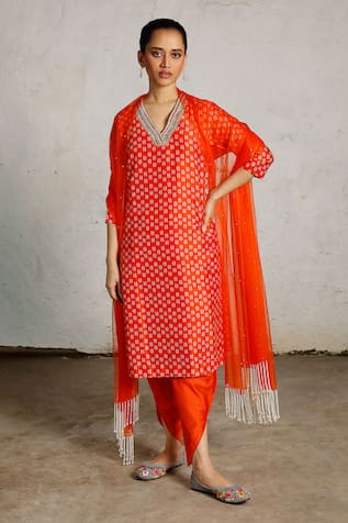 Saksham & Neharicka Shankha Printed & Embroidered Kurta Set 