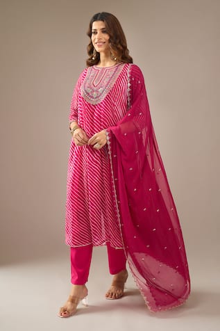 Samyukta Singhania Leheriya Georgette Kurta Set 